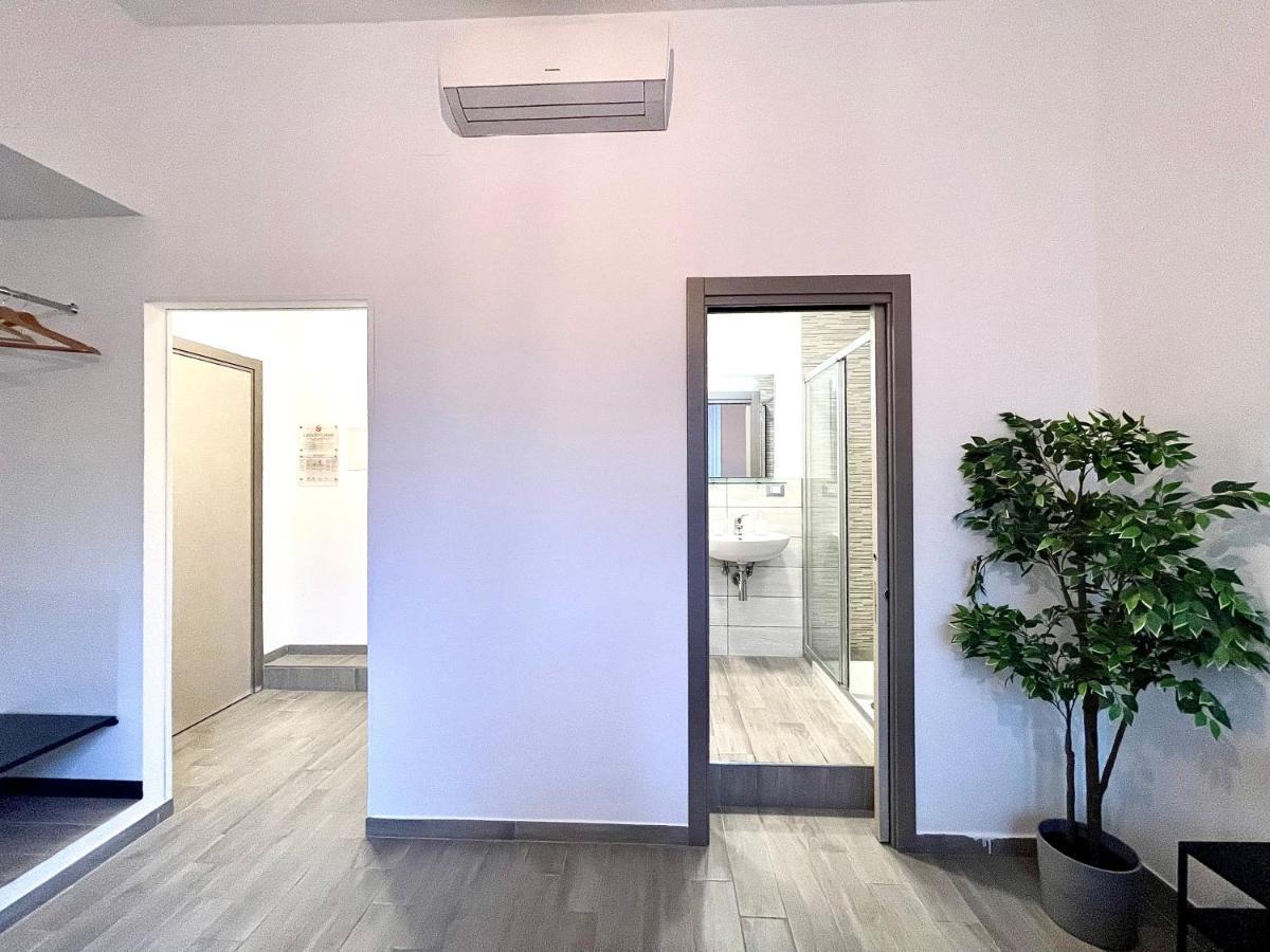 Colosseum Guest House Rom Exterior foto